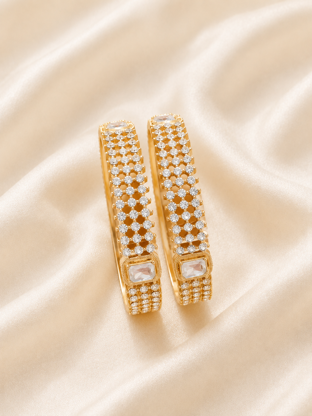 Royal Shubh Kundan Bangles
